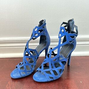Kendall & Kylie Blue suede heels